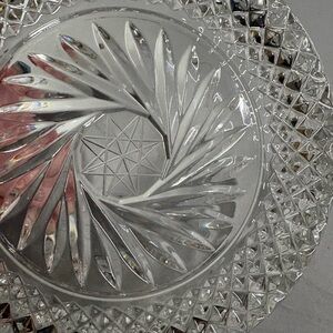 Elegant Crystal Glass Decorative Plate